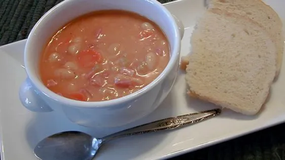 1-Hour Ham And Bean Soup