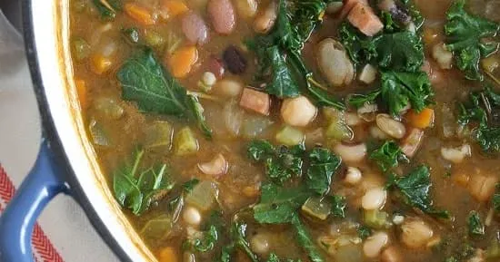 16 Bean Soup With Ham And Kale