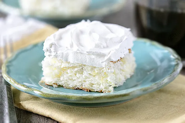 2 Ingredient Pineapple Cake With Pineapple