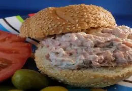 21-Day Diet Wonder: Tuna, Celery & Dill Sandwich Recipe