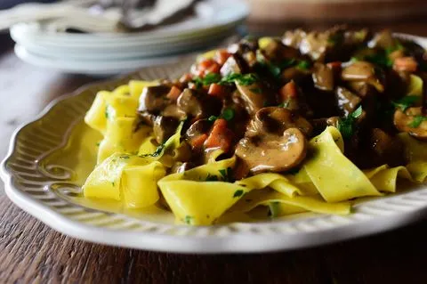 5 Ingredient Beef Stroganoff