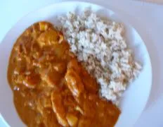 This is an African (Mozambique) curry that can be done with chicken