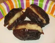 Algerian Stuffed Dates