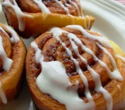 Alton Browns Overnight Cinnamon Rolls