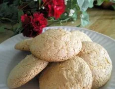 Amaretti Cookies