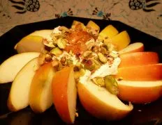 Apple Slices With Goat Cheese And Pistachios