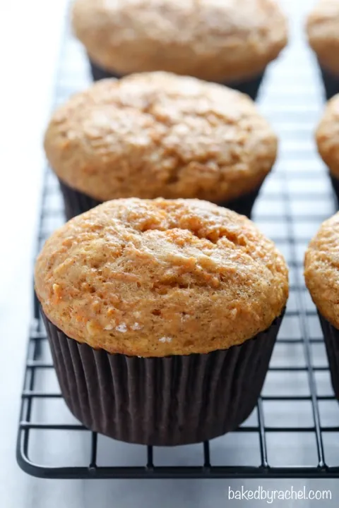 Applesauce Graham Muffins