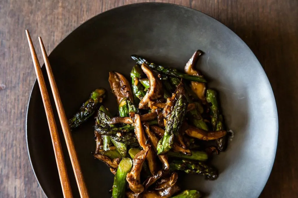 Asparagus & Mushroom Stir Fry