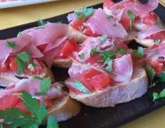 Authentic Spanish Tomato Rubbed Bread with Serrano Ham Recipe
