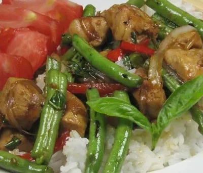 Authentic Thai Basil Chicken Recipe - Easy & Flavorful