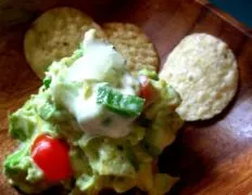 its often what we put with avocado that makes our recipes somewhat less than healthy.  This is a super-healthy avocado dip - with tofu