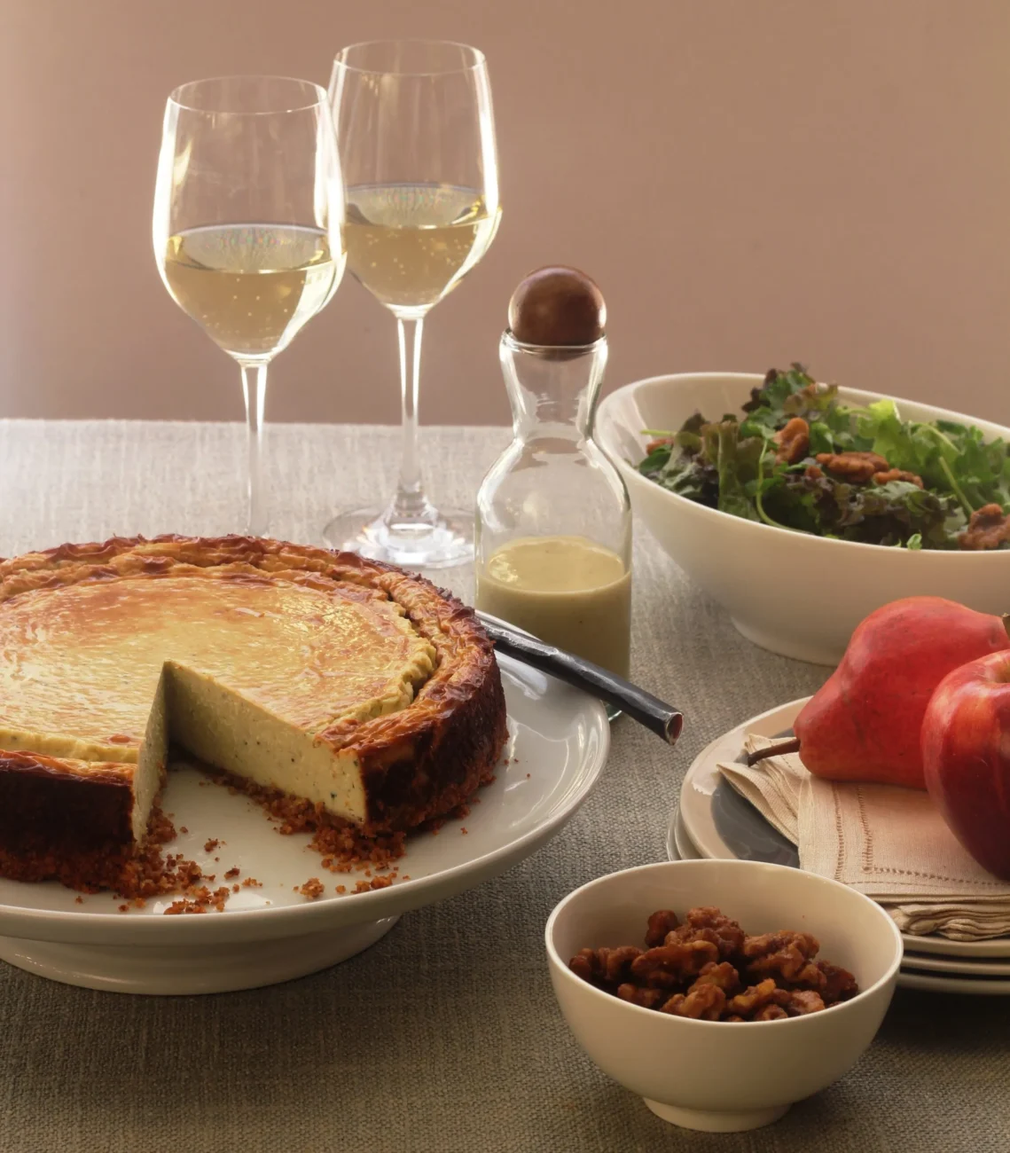 Baby Greens With Pears, Gorgonzola And
