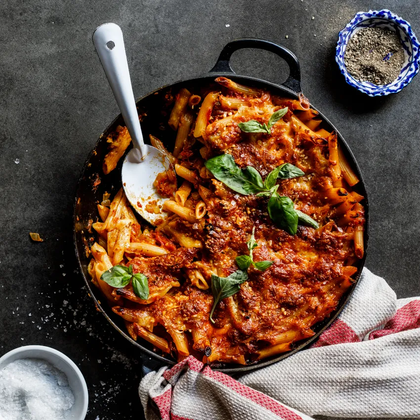 Baked Garlic, Basil And Camembert