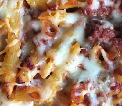Baked Penne With Ground Beef And Tomato Sauce