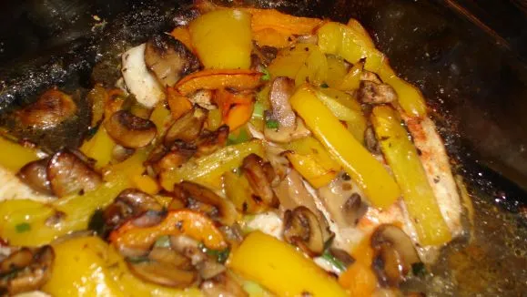 Baked Tilapia With Veggies, Herbs, And Wine