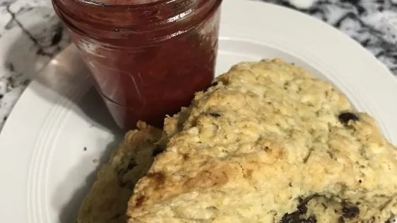 Banana Chocolate Chip Scones