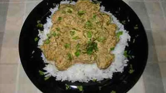 Basil, Cilantro And Macadamia Nut Chicken