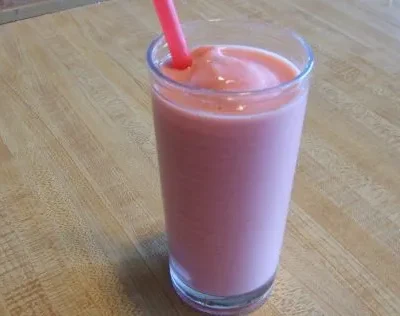 Bass Lake Fruit Smoothies