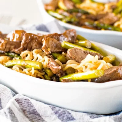 Beef &Amp; Asparagus With Chinese Noodles