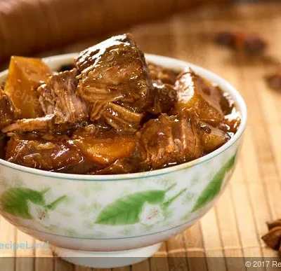 Beef Cubes With Daikon Radish Szechuan Style