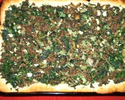 Beef And Spinach Biscuit Casserole Recipe
