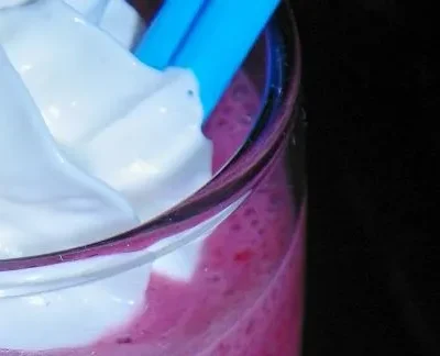 Blackberry And Banana Smoothie