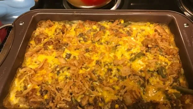 Blue Ribbon Tater-Tot Casserole