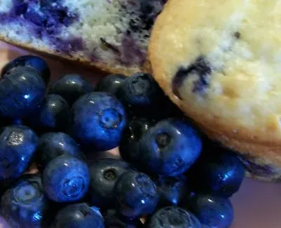 Blueberry Muffins With Sour Cream: A Moist And Fluffy Recipe