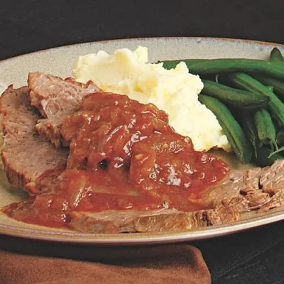 Brisket Of Beef In Tomato Onion Gravy Crock