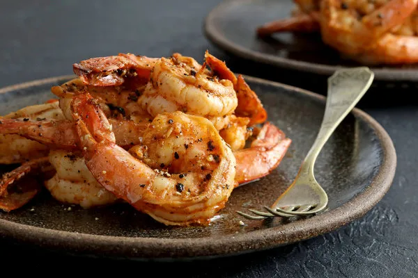 Broiled Lemon And Garlic Tiger Prawns