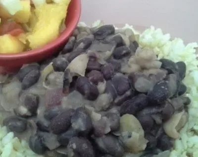 Caribbean Black Beans With Mango Salsa