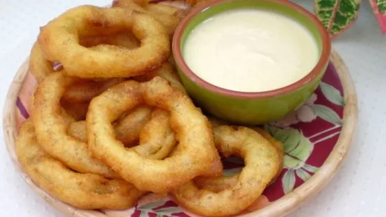 Caribbean Lime Onion Rings With Spicy Dipping