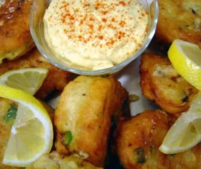 Caribbean-Style Fish Cakes With Spicy Curry Aioli Recipe
