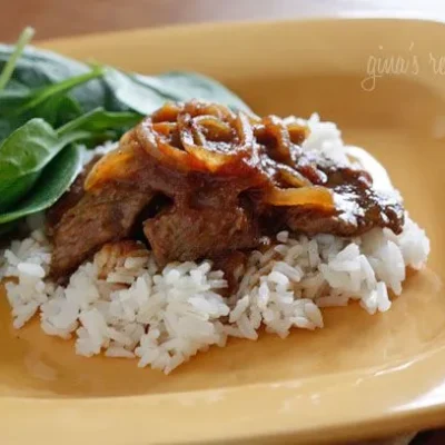 Carne En Bistec  Colombian Steak With Onions And Tomatoes