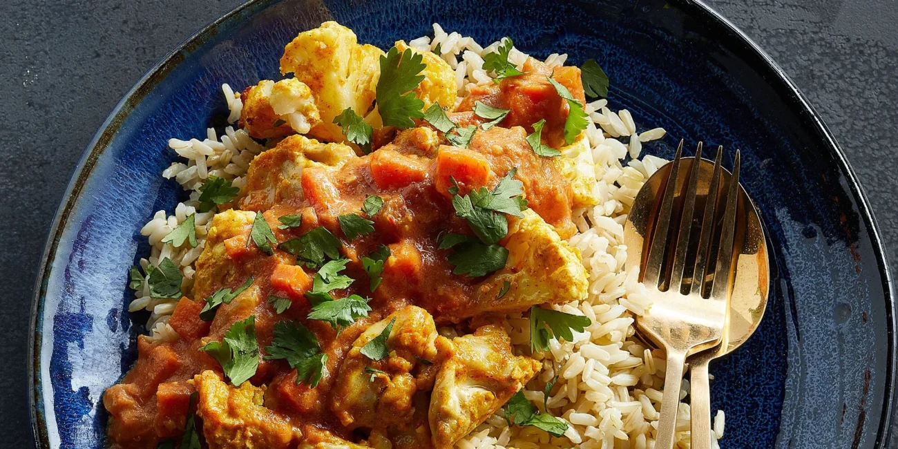 Cauliflower Curry With Chicken