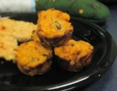 Cheeseburger Mini Muffins