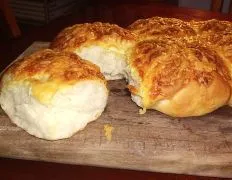 Cheesy Bread Rolls