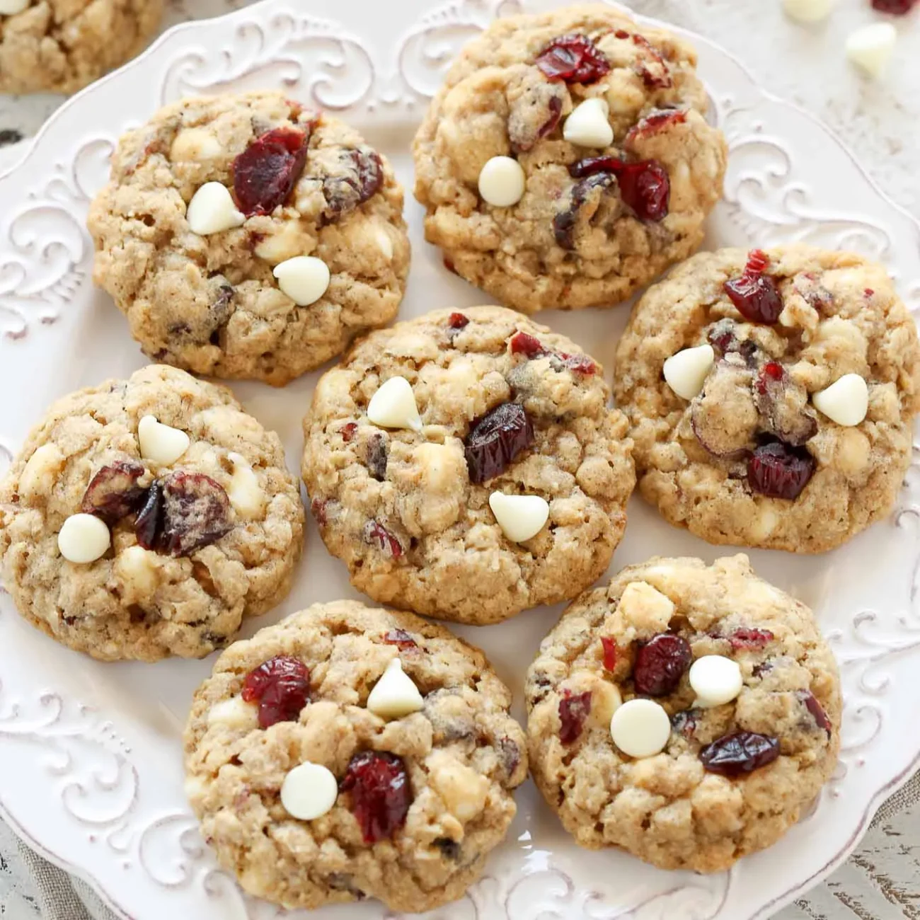 Chewy Cranberry Oatmeal Cookies