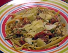 Chicken Bolognese Spaghetti: A Flavorful Twist on a Classic Dish