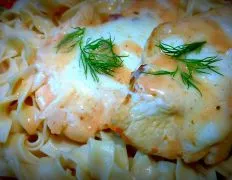 Chicken Breasts In Sour Cream Almond Sauce