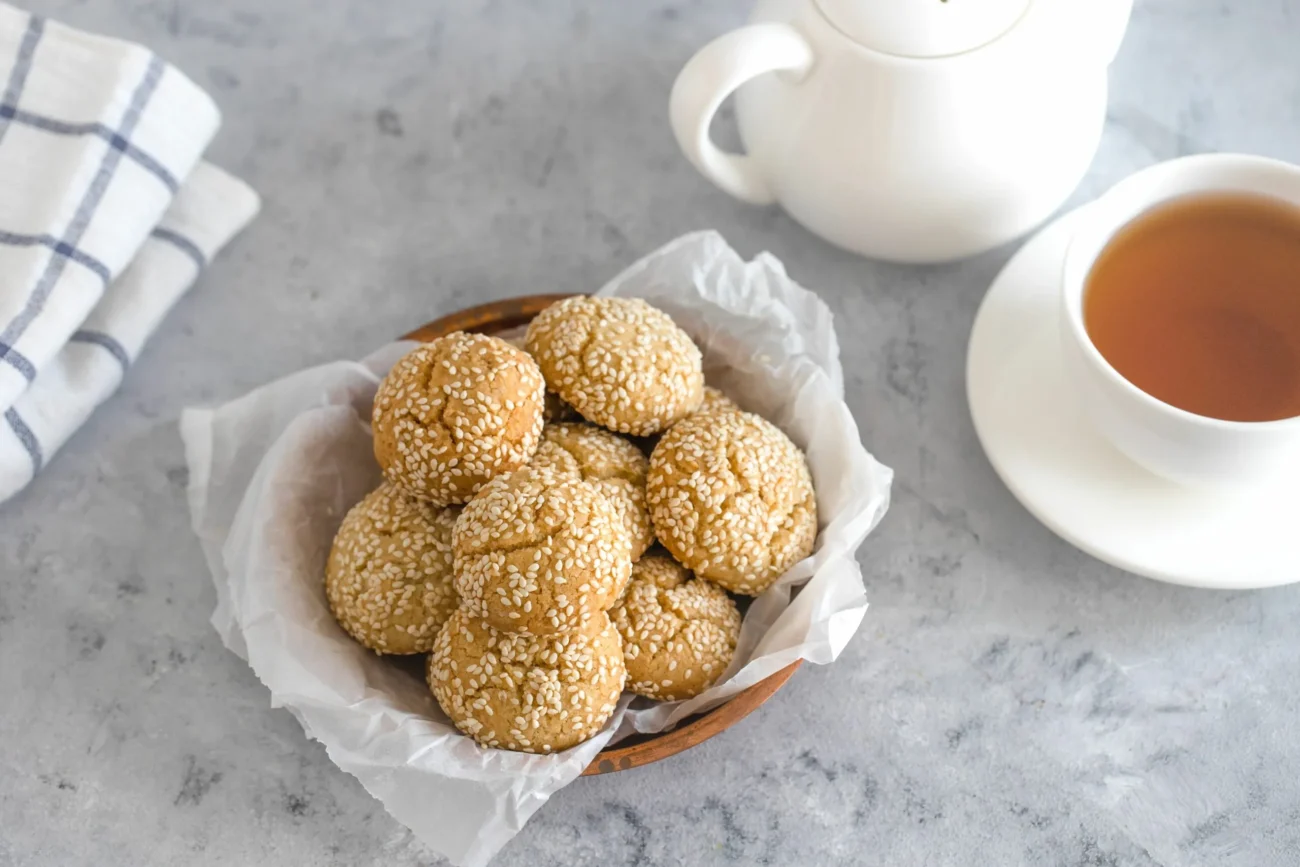 Chinese Sesame Seed Cookies