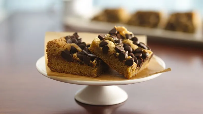 Chocolate Chip Blonde Brownies