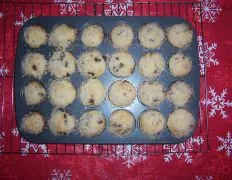 Chocolate Chip Muffins With Sugar Topping