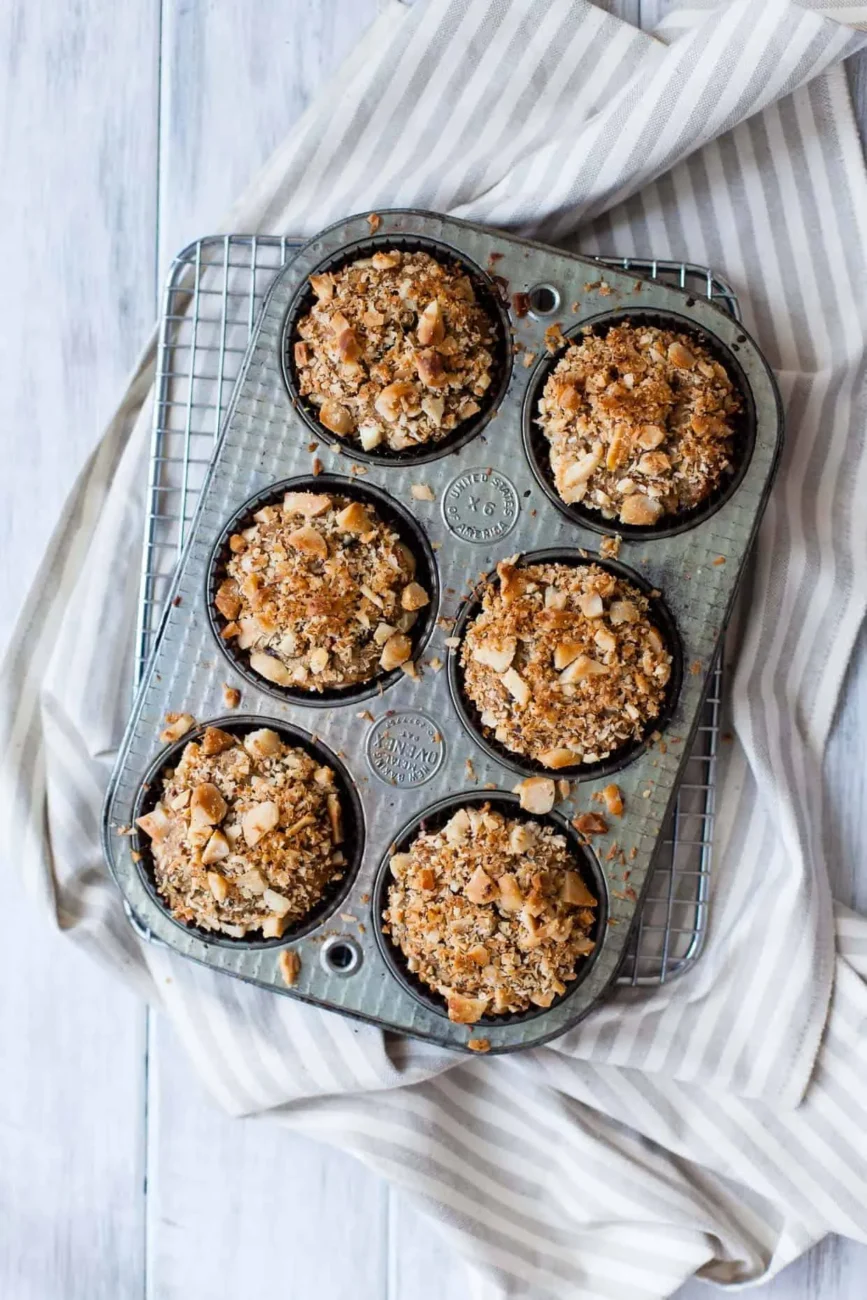 Chocolate & Macadamia Baked Bananas