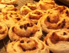 used to help my mom make these when I was a kid.  They are so good and easy that I continue to make them for the family today.  These cinnamon buns are scrumptious and the aroma of them baking is HEAVENLY!!!!