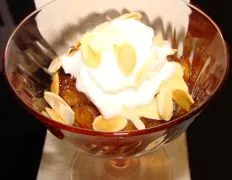 Cinnamon-Spiced Amaretto Glazed Apples Recipe