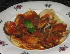 Clams With Tomato And Basil