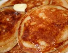 Classic Wisconsin-Style Diner Pancakes Recipe