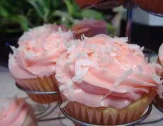 Coconut Cupcakes With White Chocolate