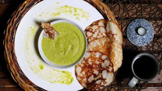Coconut Naan and Split Pea Hummus: A Fusion Delight